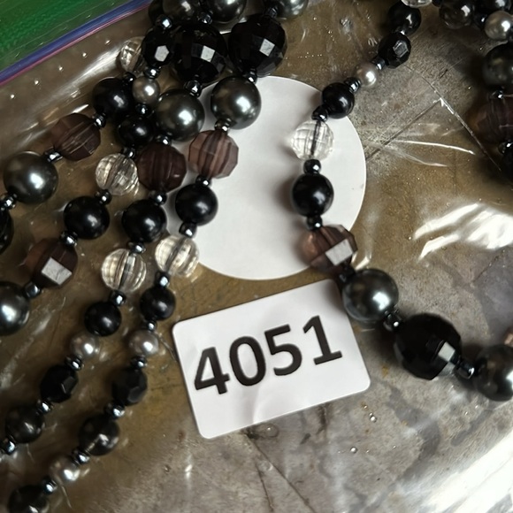 Women’s Necklace Black beaded long over the head 4051 W - Picture 6 of 6
